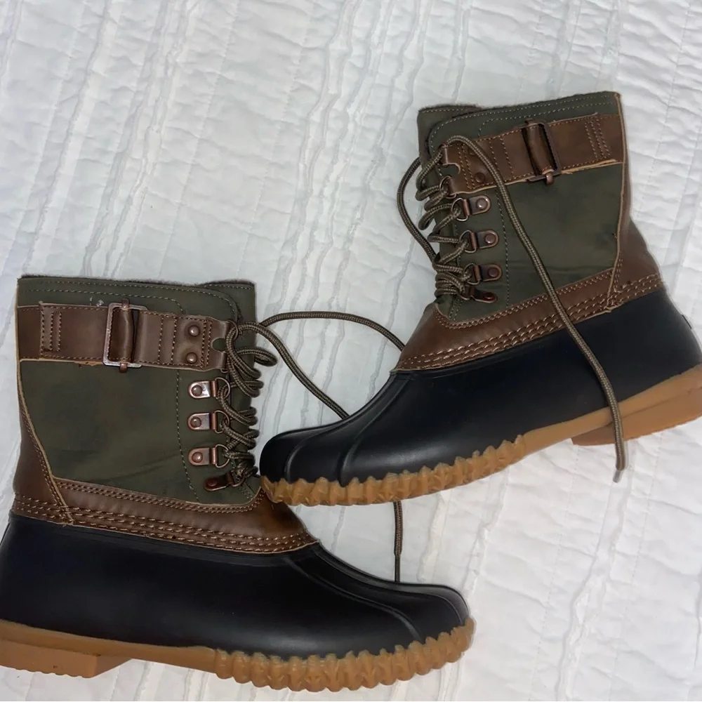 JBU Women’s 7.5 Quebec Weather Ready Duck Boots Waterproof Farm chores
